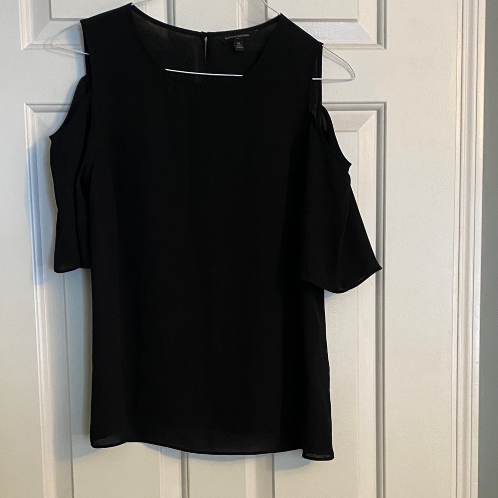 Banana republic factory Black Cold Shoulder Top
